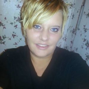 Meet your Posher, Talia